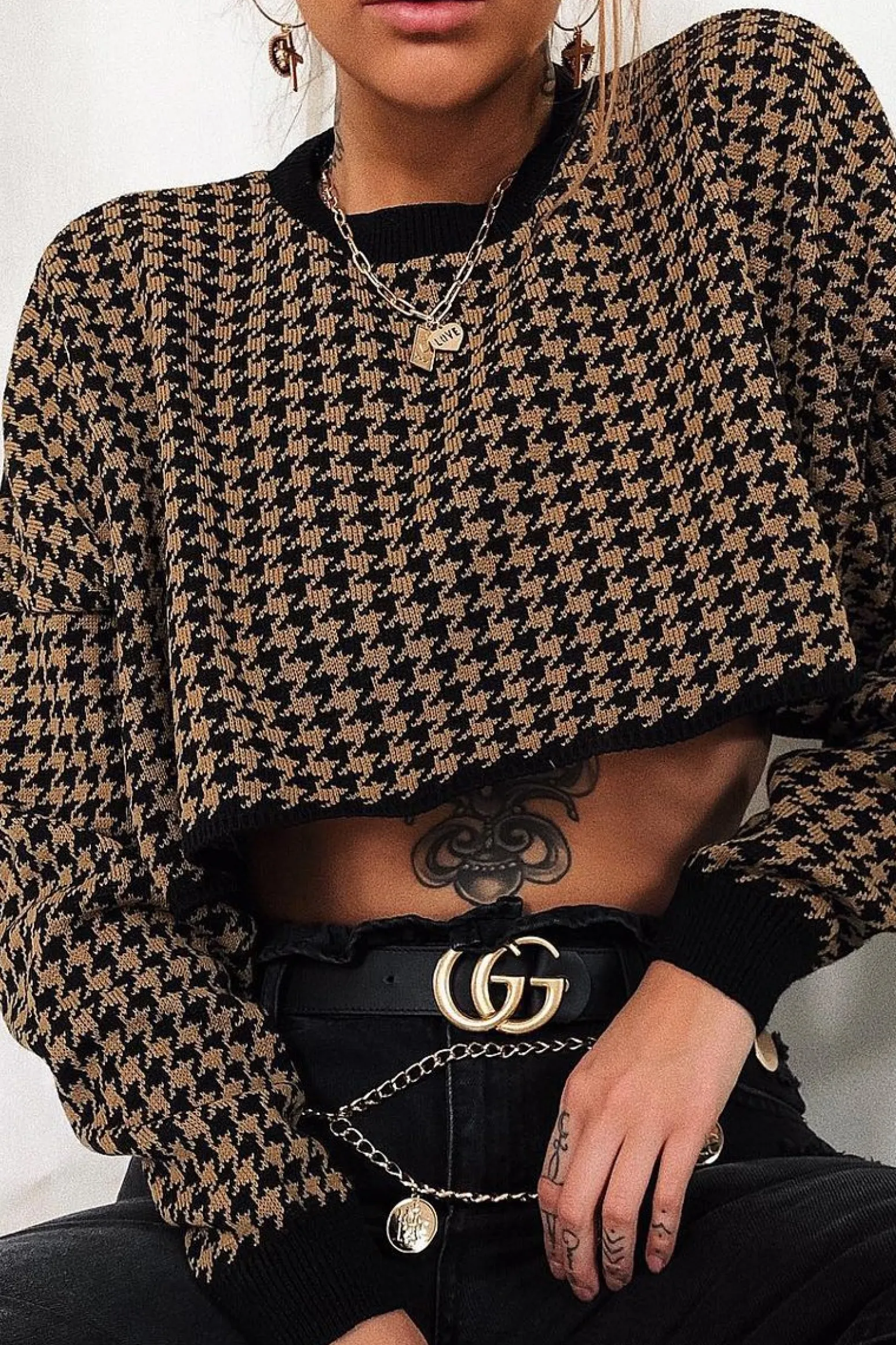 Rebellious Fashion Camel Hounds Tooth Cropped Batwing Jumper - Lizy