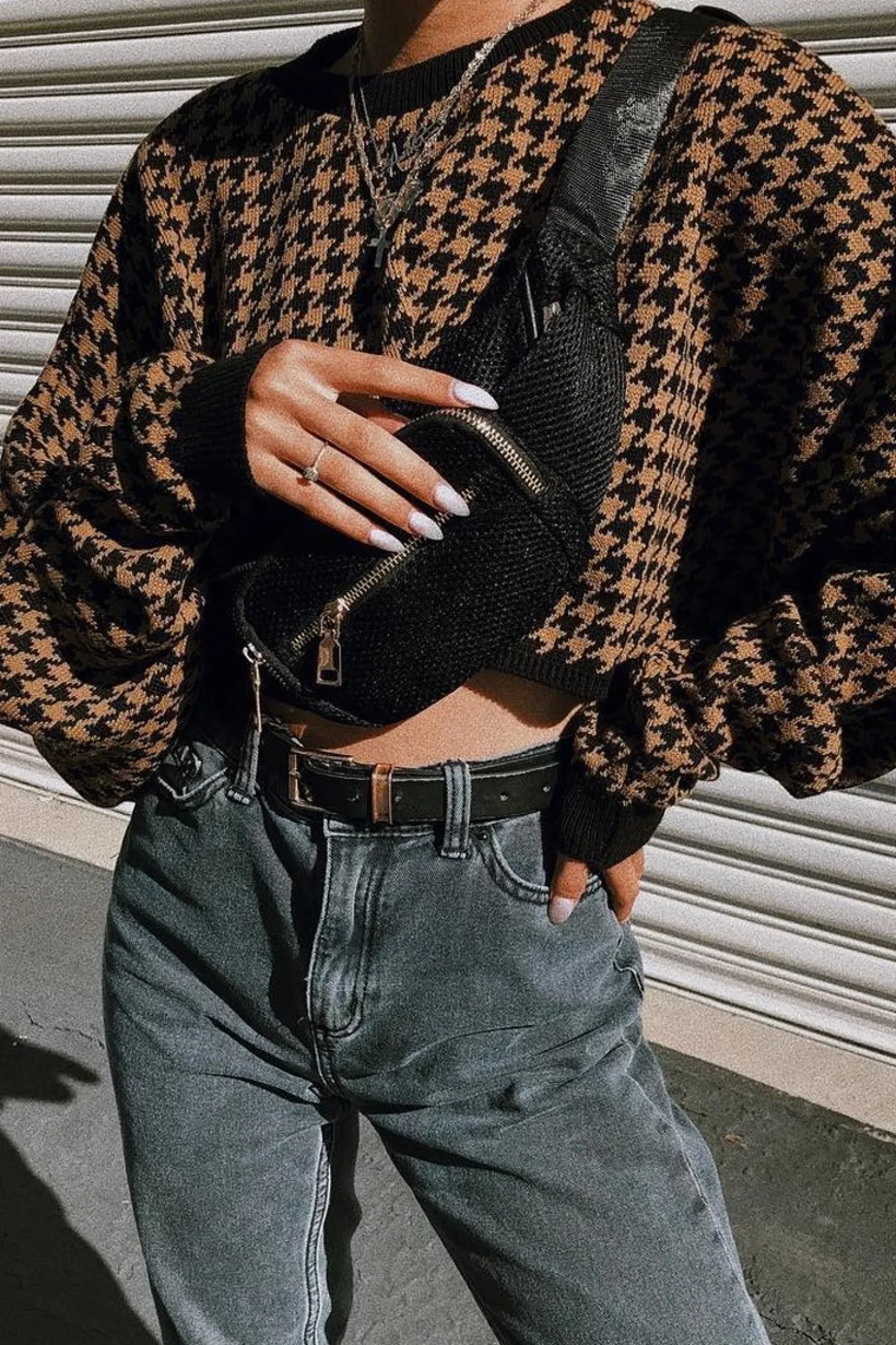 Rebellious Fashion Camel Hounds Tooth Cropped Batwing Jumper - Lizy