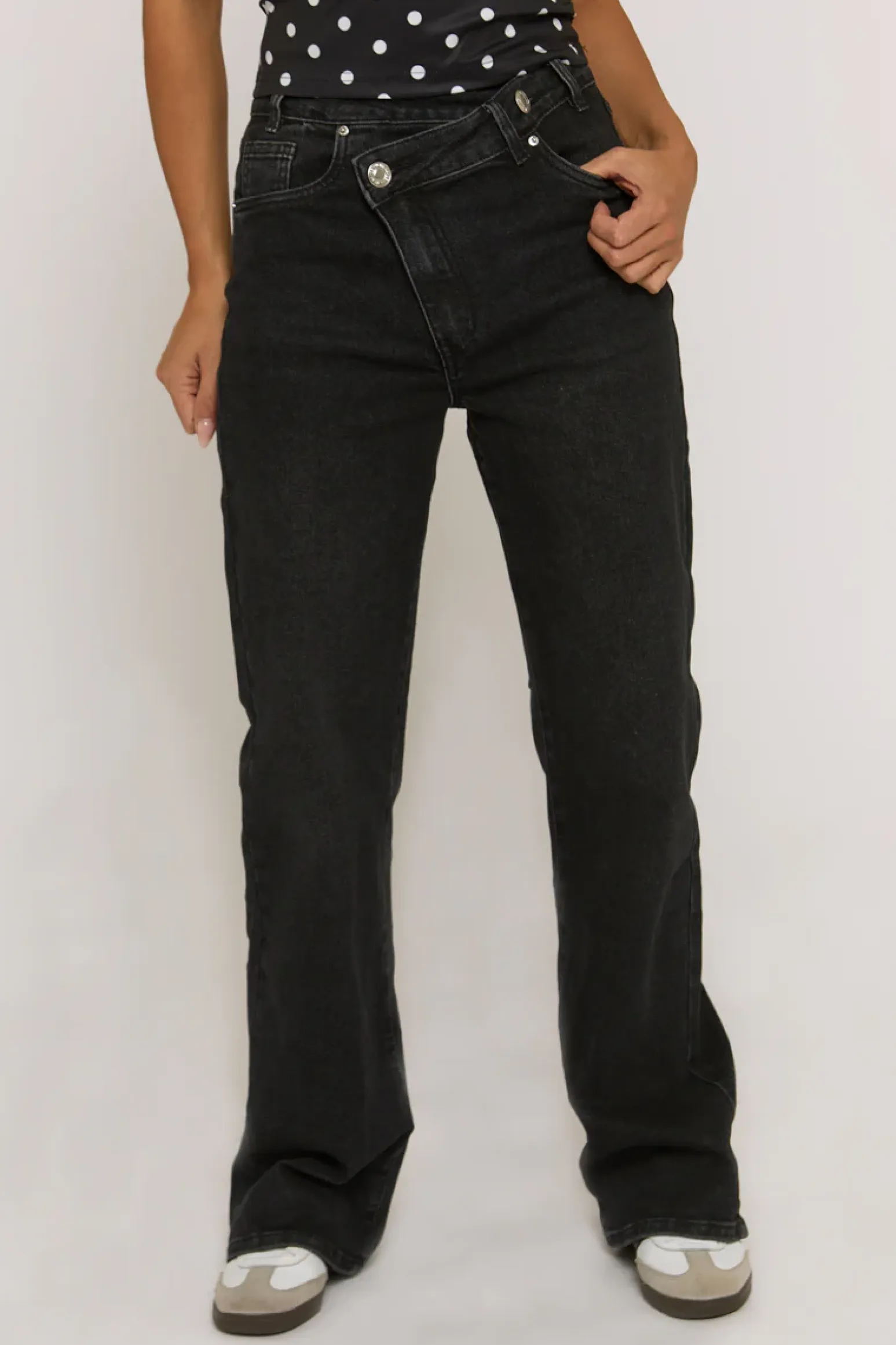 Rebellious Fashion Charcoal Wash Asymmetric Waist Wide Leg Jeans - Christi