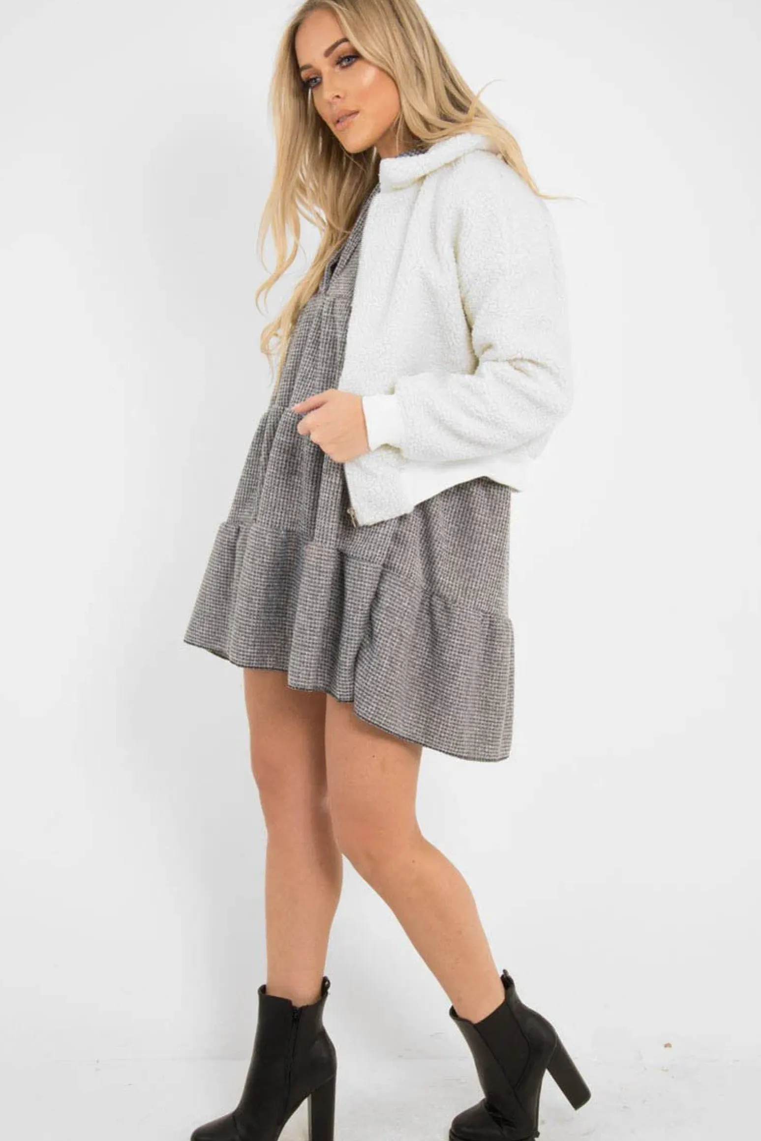 Rebellious Fashion Cream Borg Cropped Bomber Jacket - Heidy