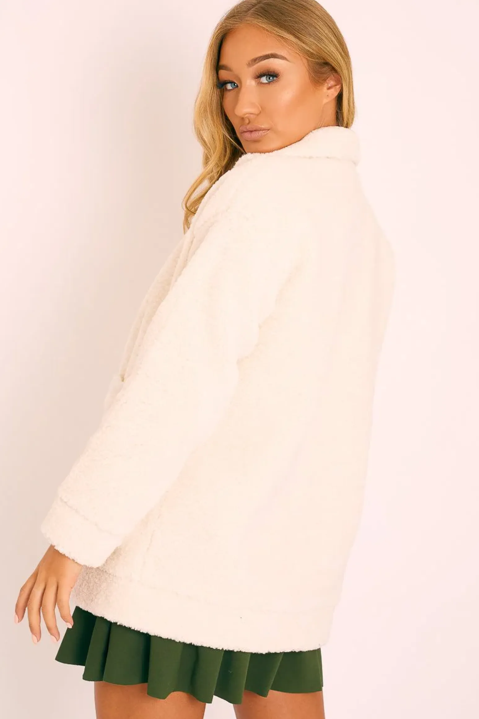 Rebellious Fashion Cream Teddy Zip Jacket - Rien