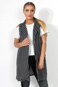 Rebellious Fashion Darcy Black & White Sleeveless Jacket