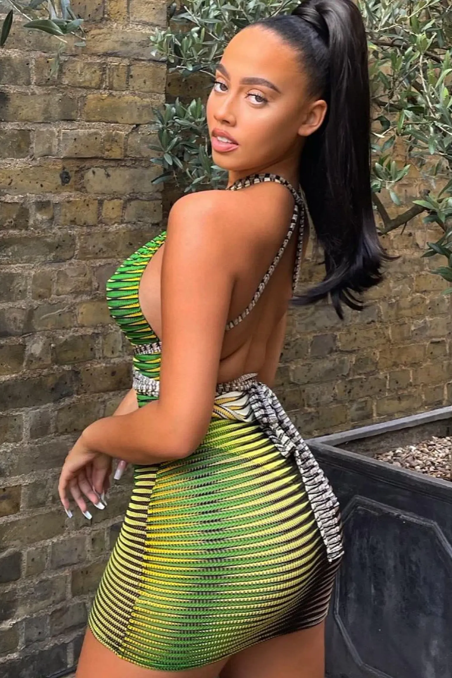 Rebellious Fashion Green Mesh Blend Halter Neck Mini Dress - Lelah