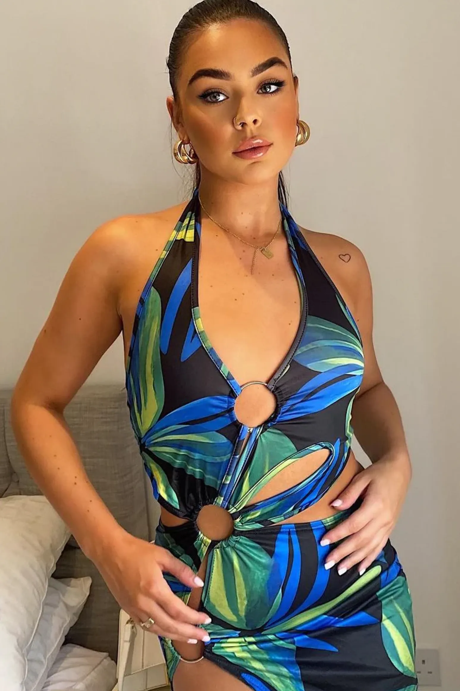 Rebellious Fashion Green Tropical Cut Out Ring Detail Halter Neck Mini Dress - Marzi