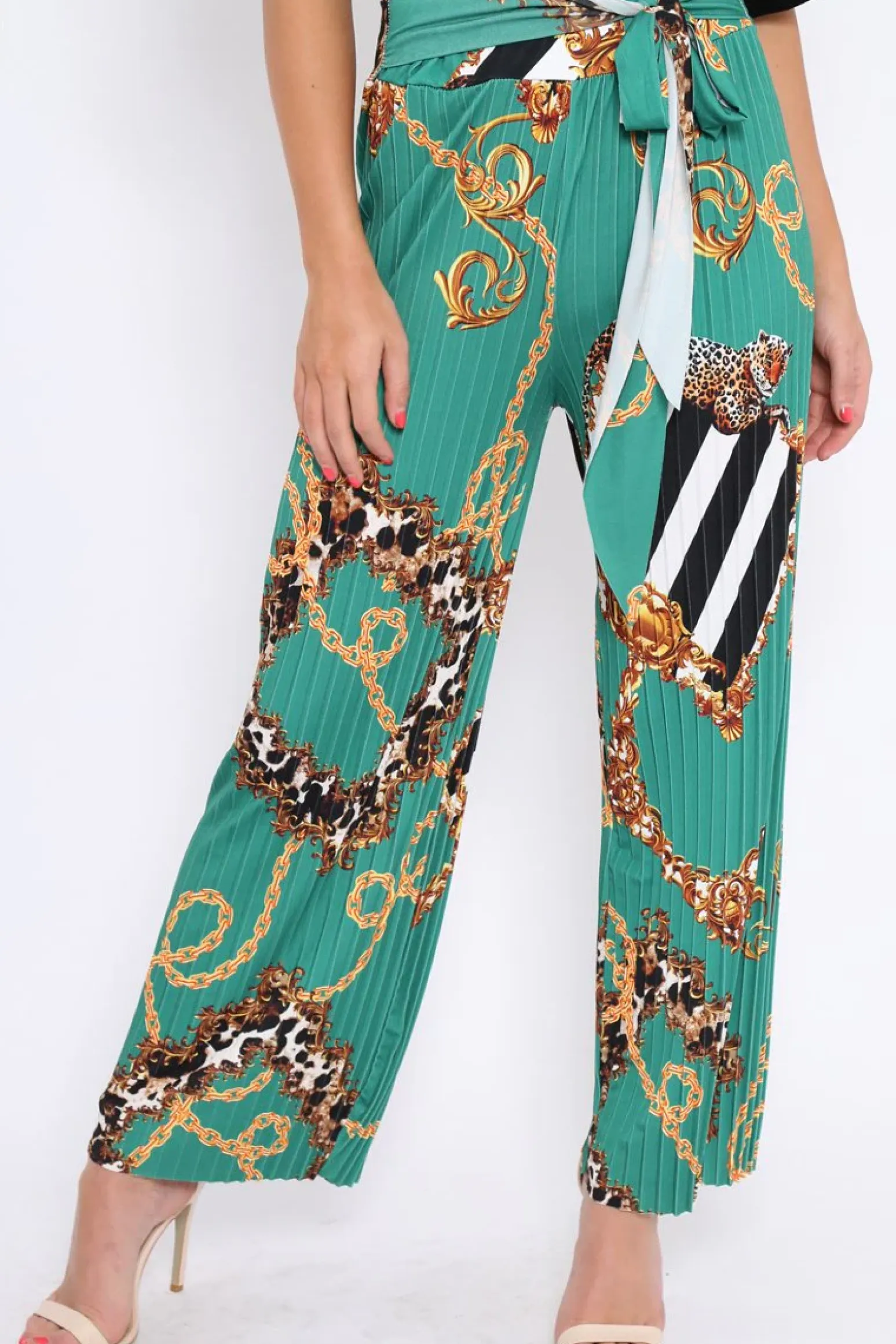 Rebellious Fashion Green Chain Pleated Wide Leg Trousers - Neola