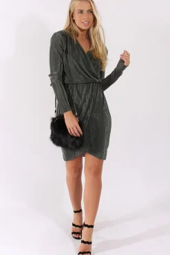 Rebellious Fashion Green Cross Over Pleated Dress - Blossom