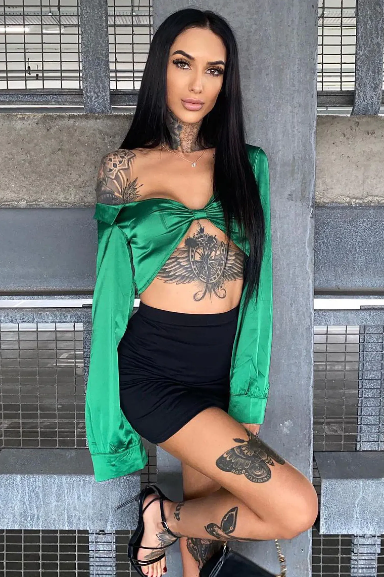 Rebellious Fashion Green Satin Plunge Neck Crop Top - Esther