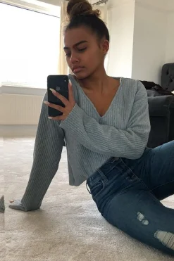 Rebellious Fashion Grey Chunky Rib V-Neck Jumper - Evalise