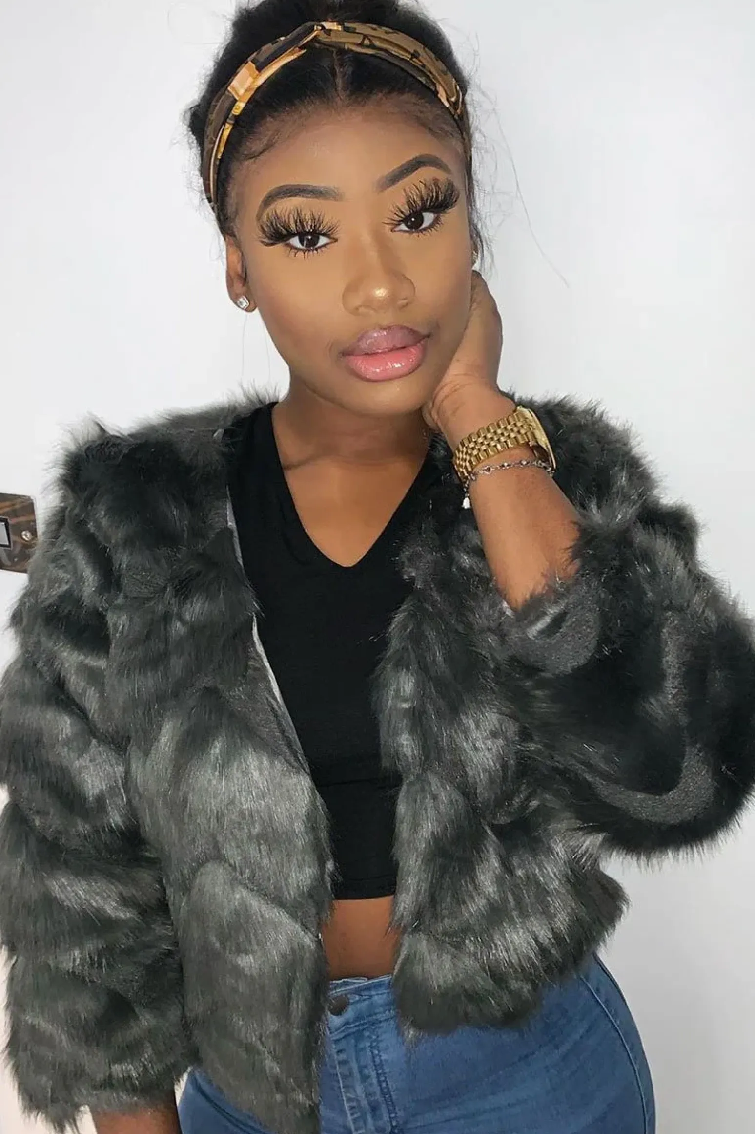Rebellious Fashion Grey Cropped Faux Fur Jacket - Gwen