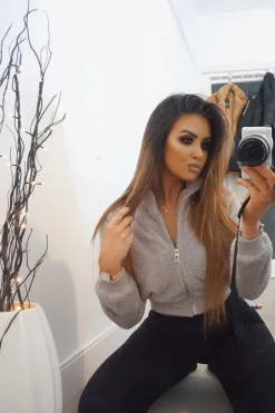 Rebellious Fashion Grey Zip Front Faux Fur Crop Jacket - Perri