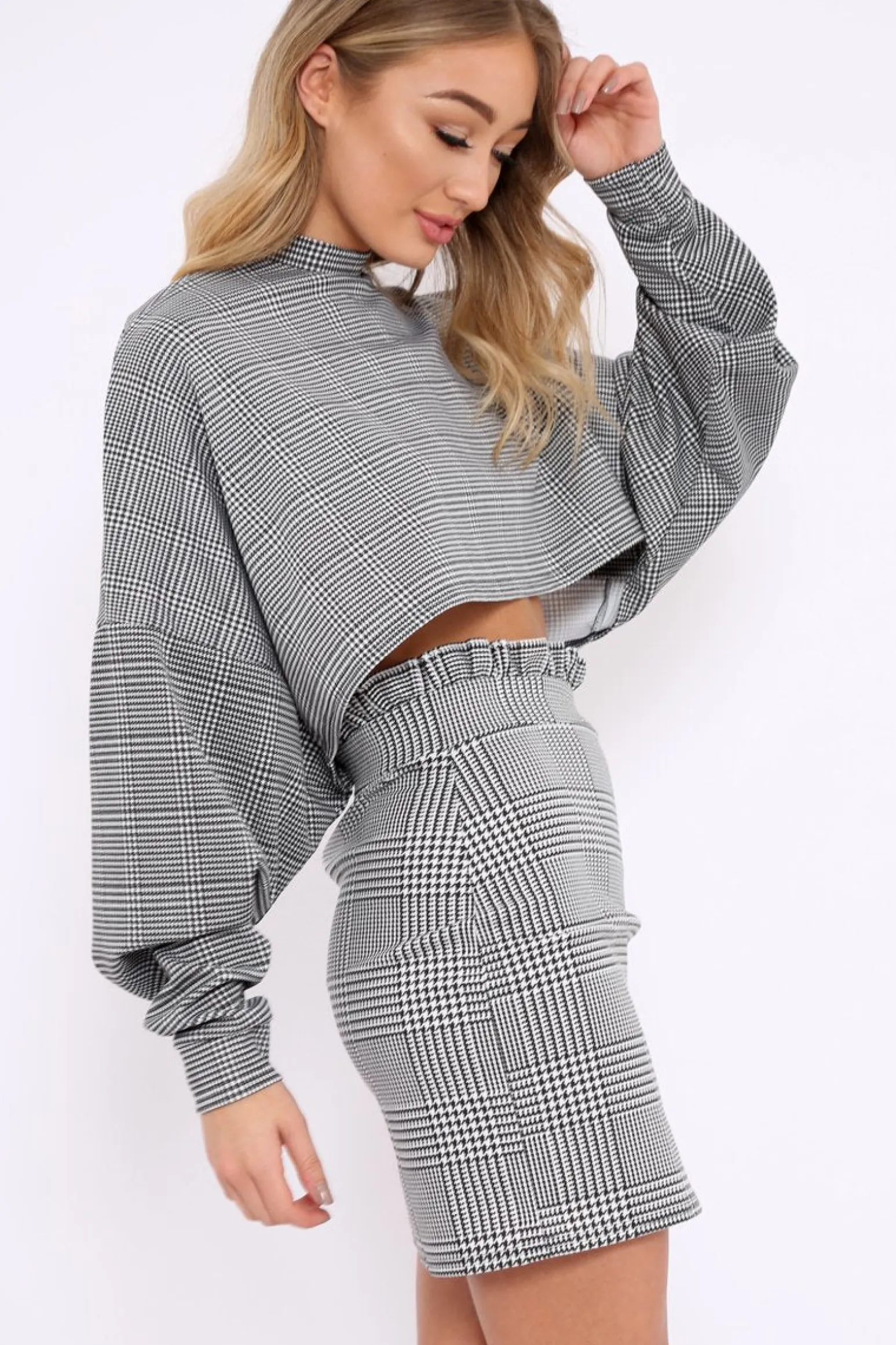 Rebellious Fashion Hounds Tooth Cropped Batwing Jumper - Lizy