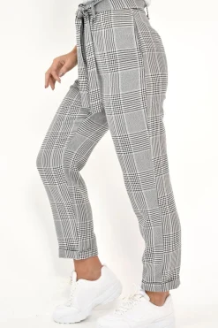 Rebellious Fashion Hounds-Tooth Tapered Trousers With Turned Up Hem - Kharli