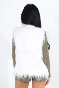 Rebellious Fashion Jazmin White Faux Fur Gilet