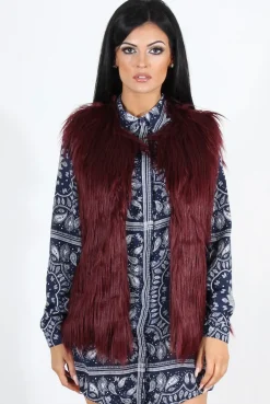 Rebellious Fashion Jazmin Wine Faux Fur Gilet