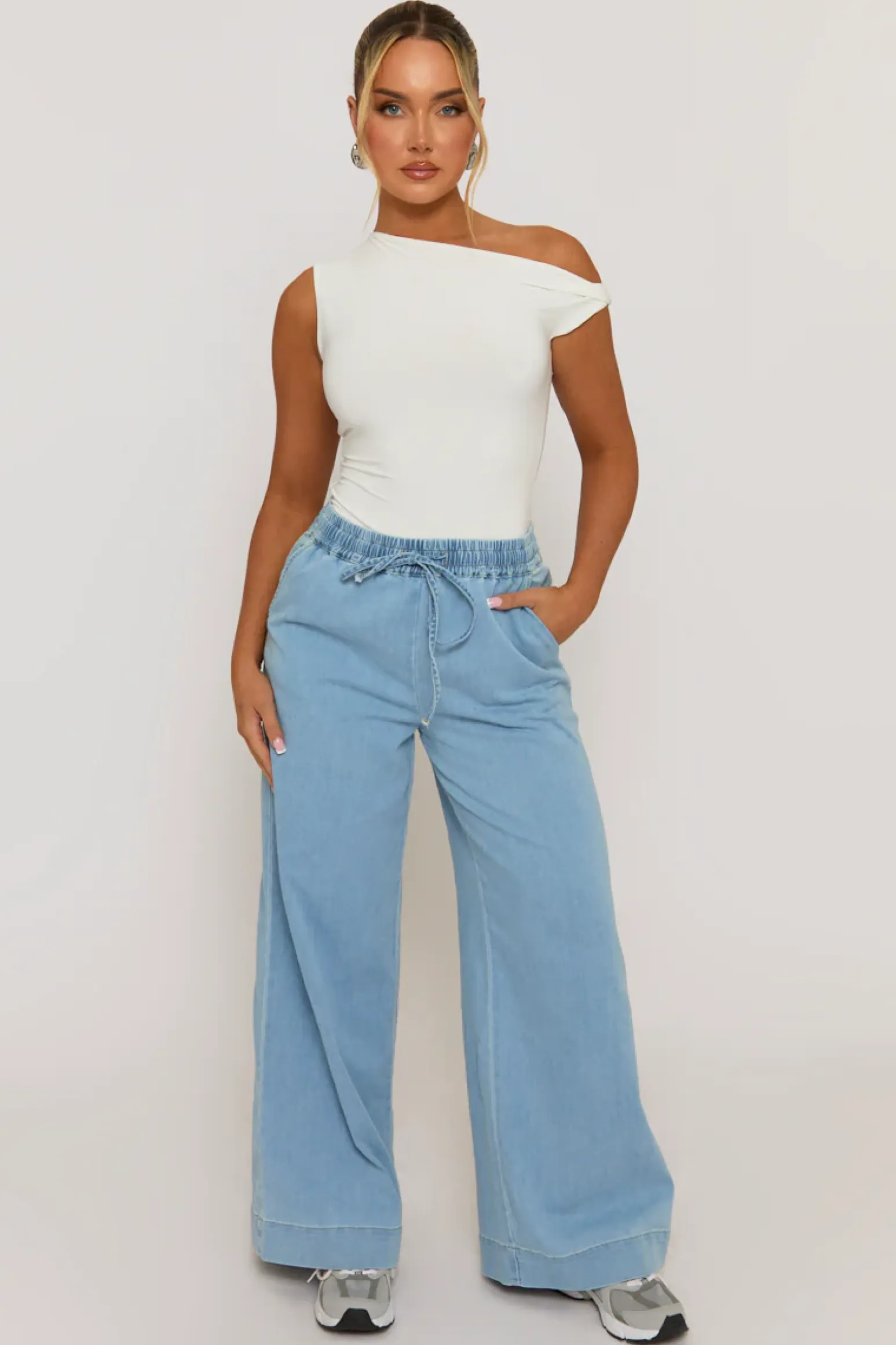 Rebellious Fashion Light Blue Wash Elasticated Waist Wide Leg Jeans - Paddy