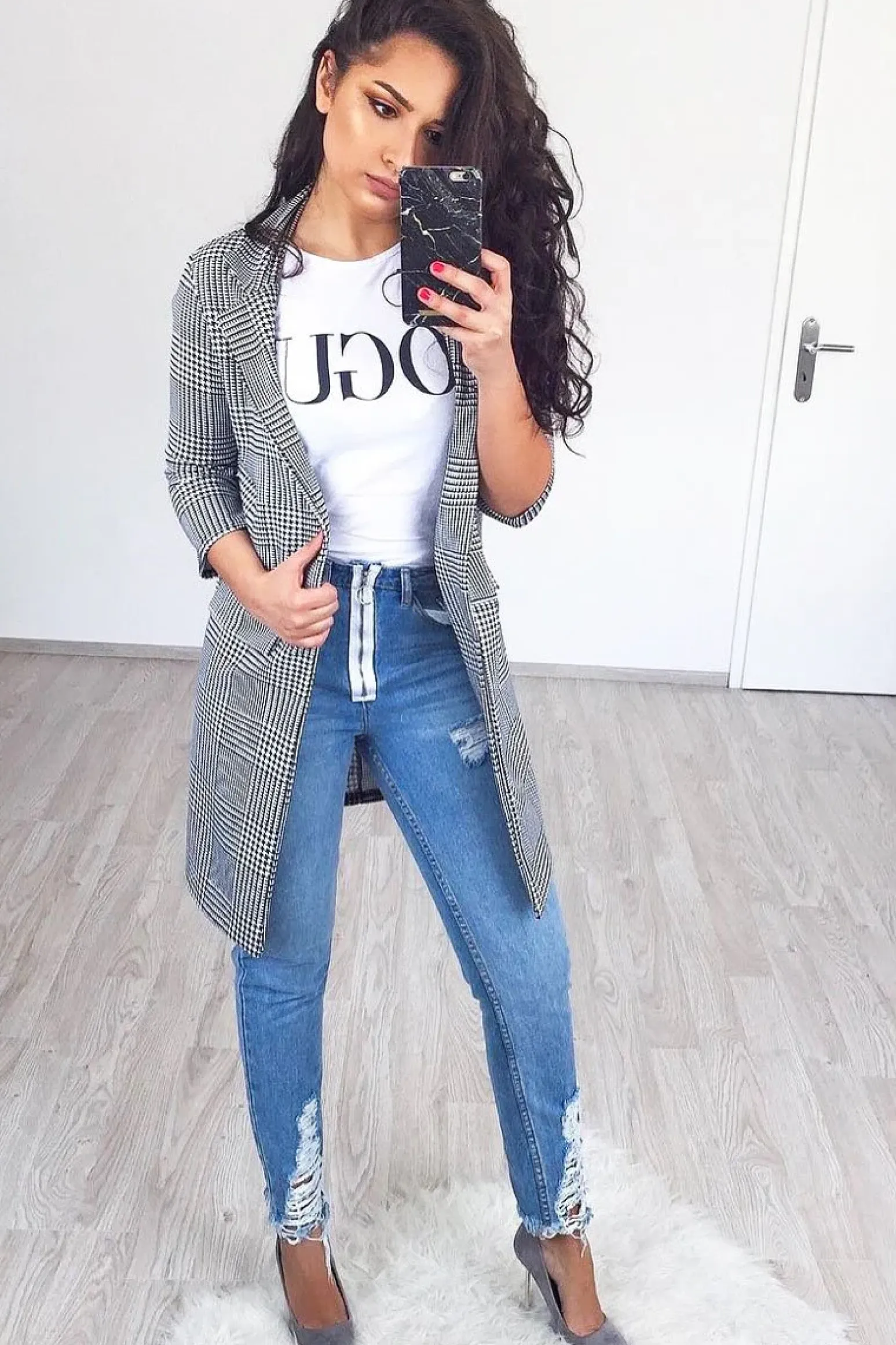 Rebellious Fashion Light Wash Denim Exposed Zip Distressed Jeans - Aralyn