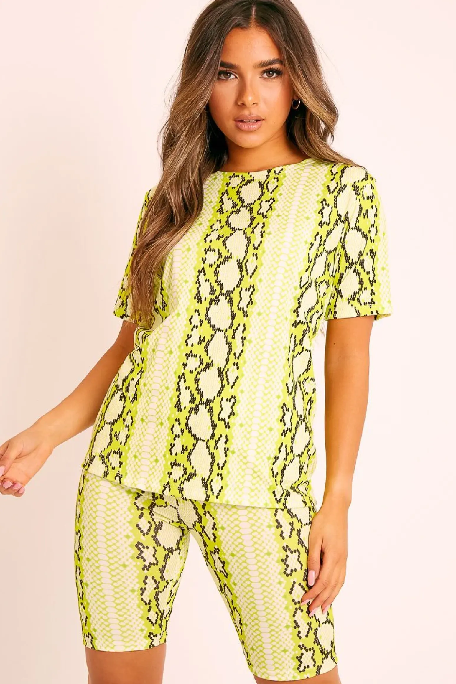 Rebellious Fashion Lime Snake T-shirt Cycling Short Set - Alissandra