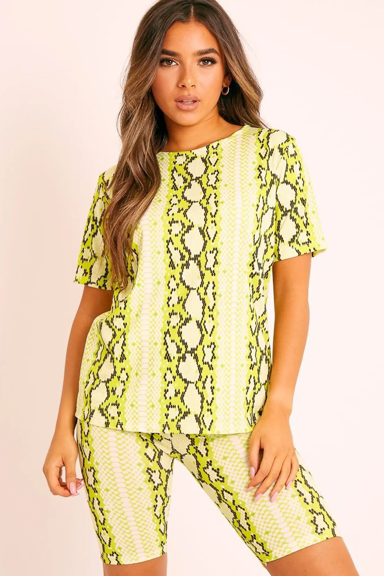 Rebellious Fashion Lime Snake T-shirt Cycling Short Set - Alissandra
