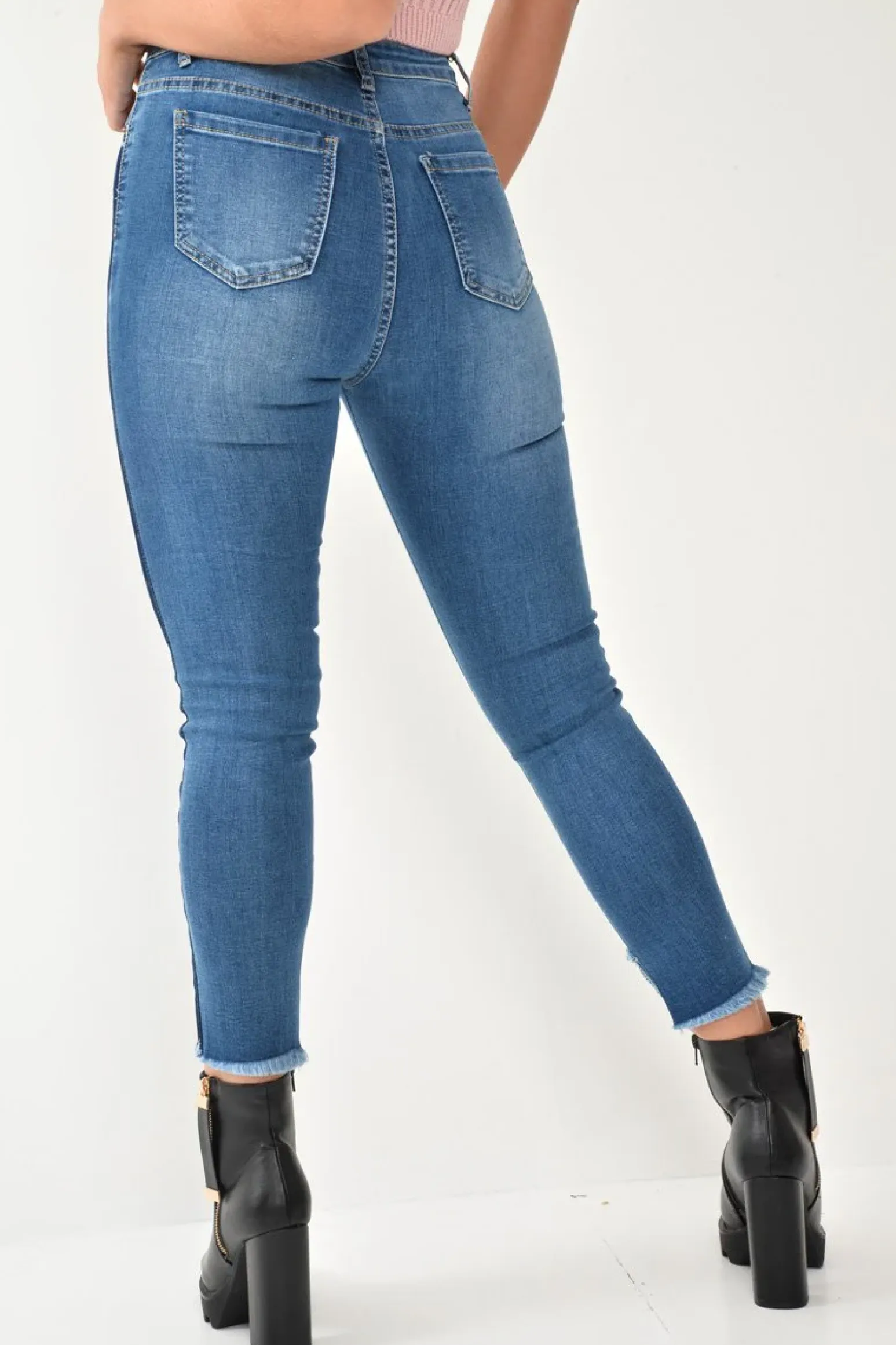 Rebellious Fashion Mid Wash Colour Block Step Hem Jeans - Lianni