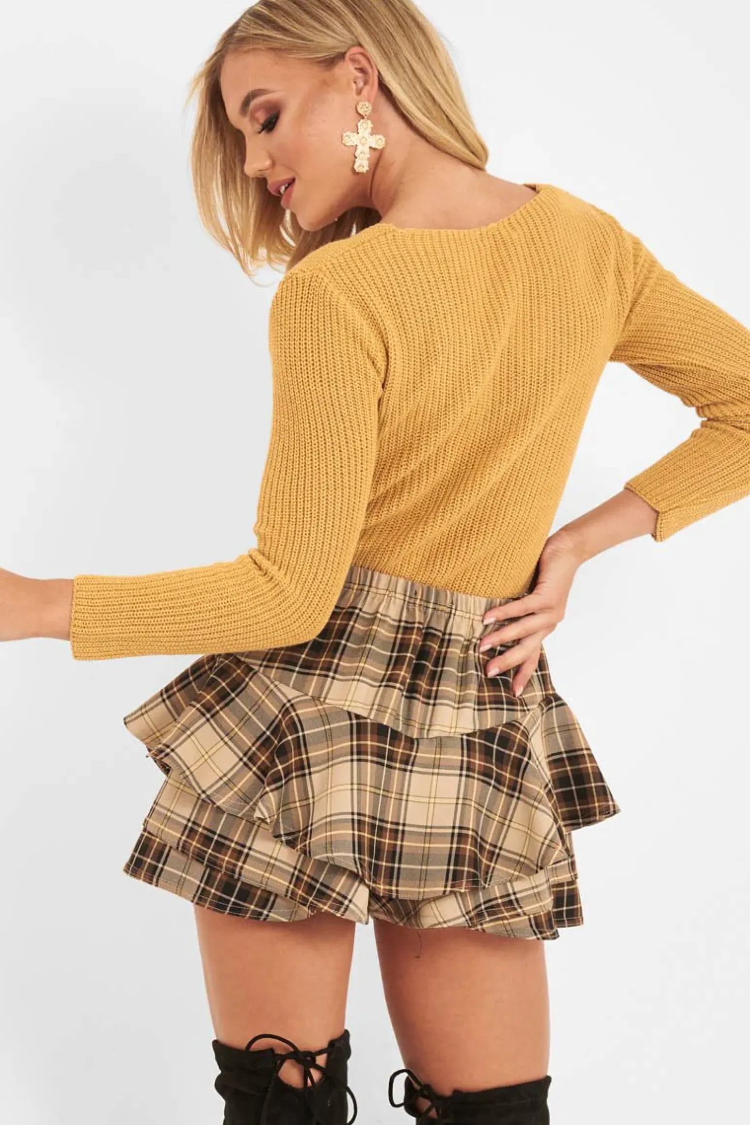 Rebellious Fashion Mustard Twist Front Knit Jumper - Pollyanna