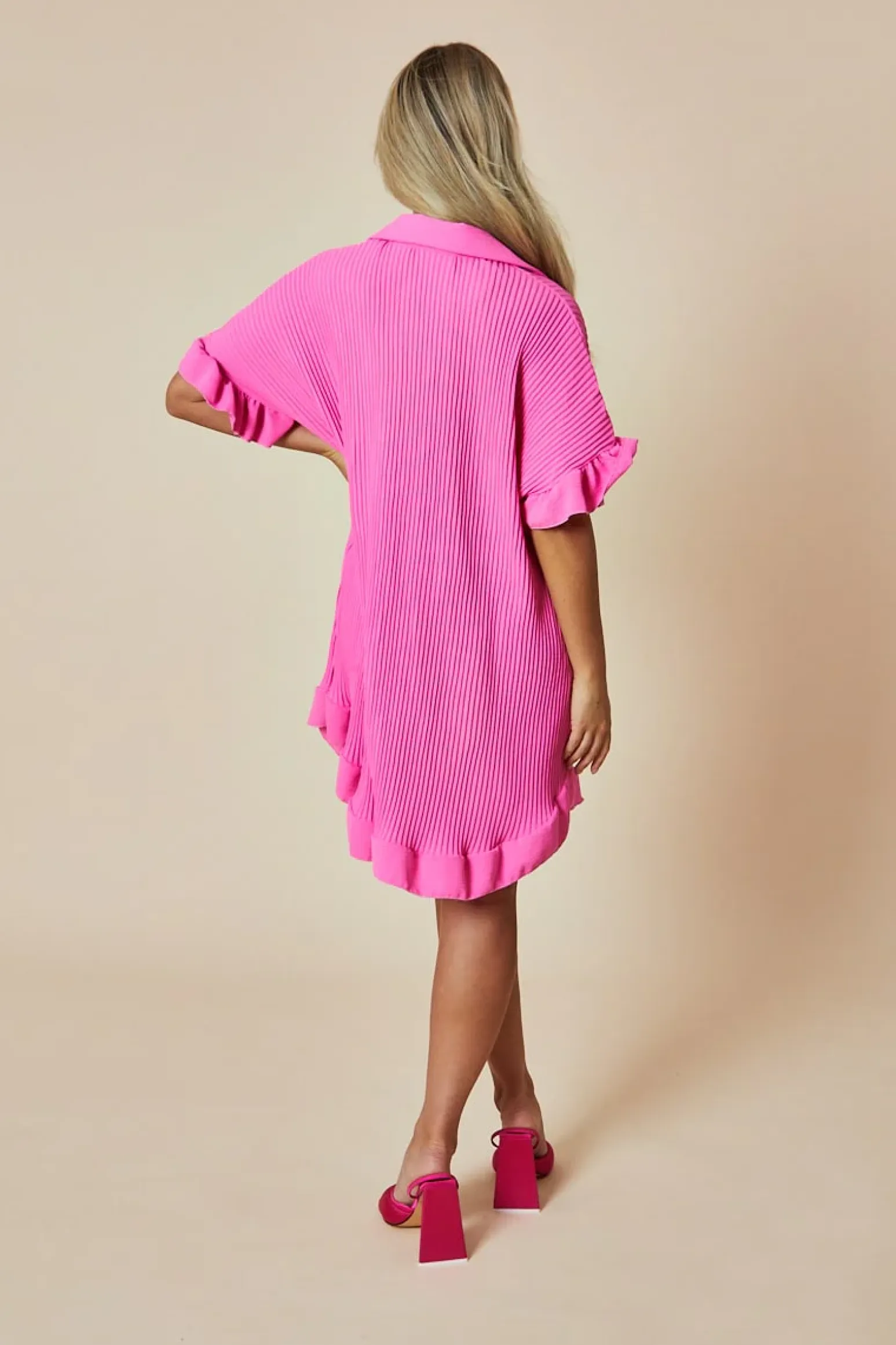 Rebellious Fashion Pink Plisse Detail Frill Hem Oversized Dress - Sakura