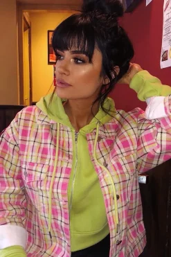 Rebellious Fashion Pink Check Crop Denim Jacket - Dakira