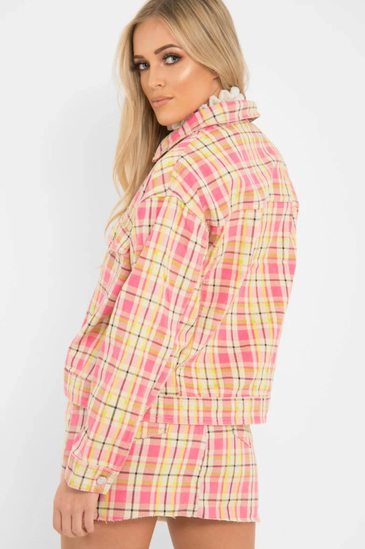Rebellious Fashion Pink Check Crop Denim Jacket - Dakira