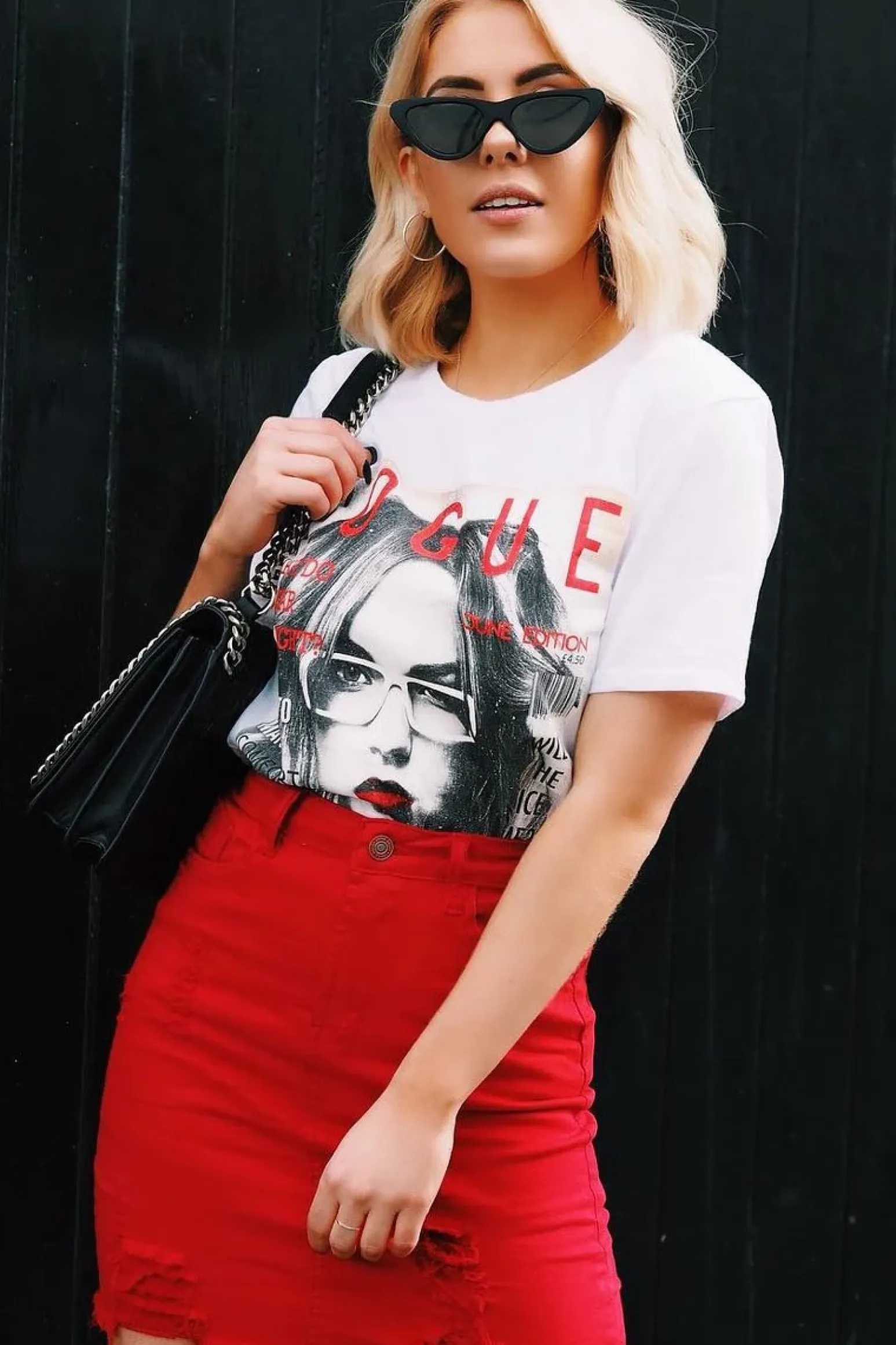 Rebellious Fashion Red Denim Rip Mini Skirt - Selenia