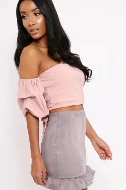 Rebellious Fashion Rose Crop Top With Ruffle Sleeves - Fenix