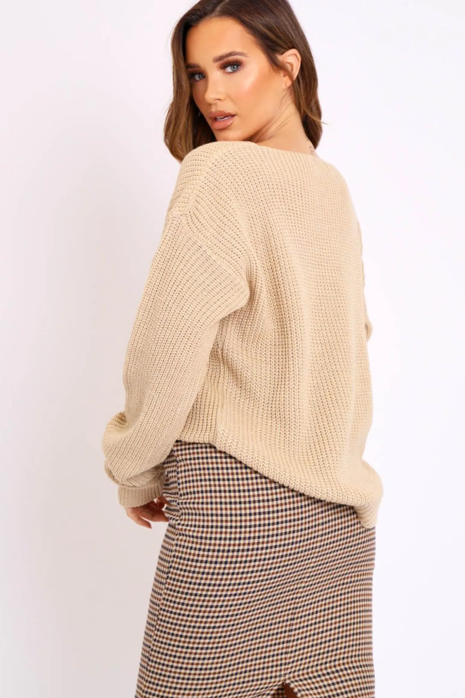 Rebellious Fashion Stone Knit Plunge Neckline Jumper - Roselie