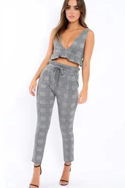 Rebellious Fashion Tartan Frill Hem Crop Top - Keya