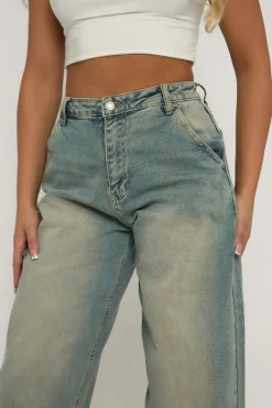 Rebellious Fashion Washed Blue Stretch Balloon Jeans - Tabitha