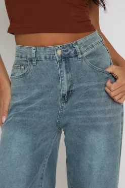 Rebellious Fashion Washed Blue Wide Leg Jeans - Lilla