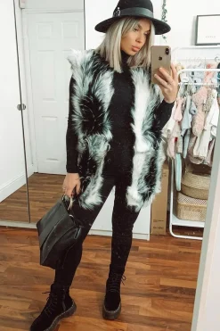 Rebellious Fashion White and Black Faux Fur Gilet - Jordana