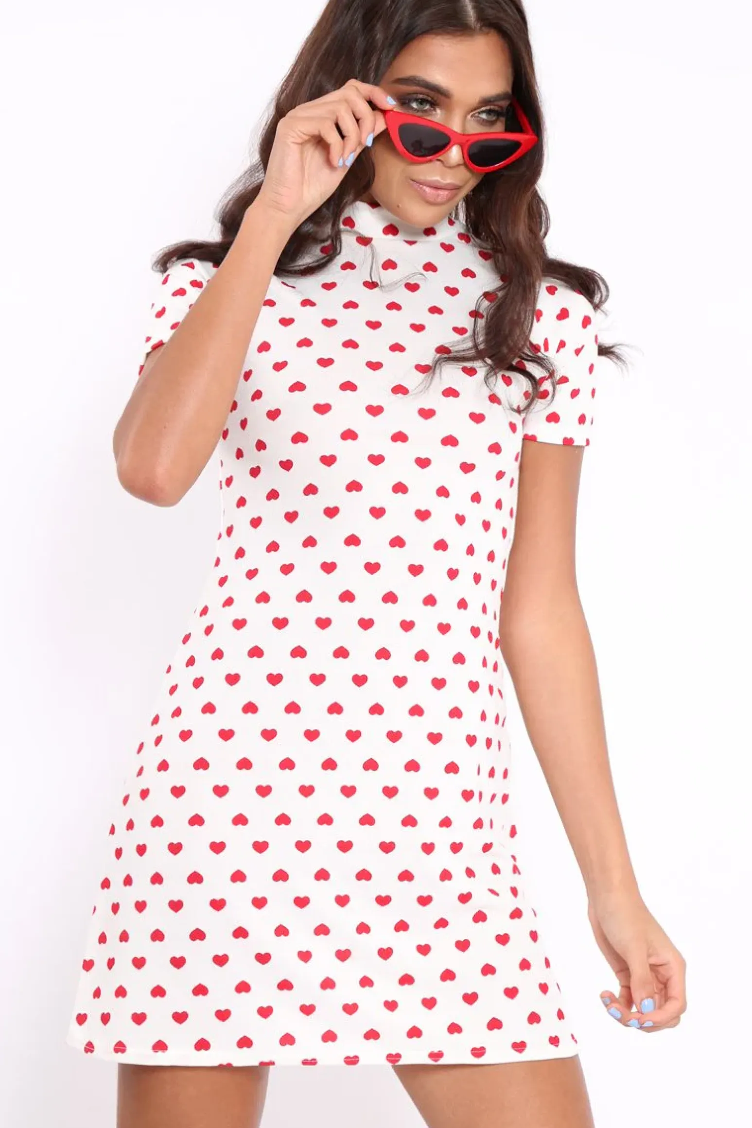 Rebellious Fashion White and Red Heart Print Bodycon Dress - Jiselle