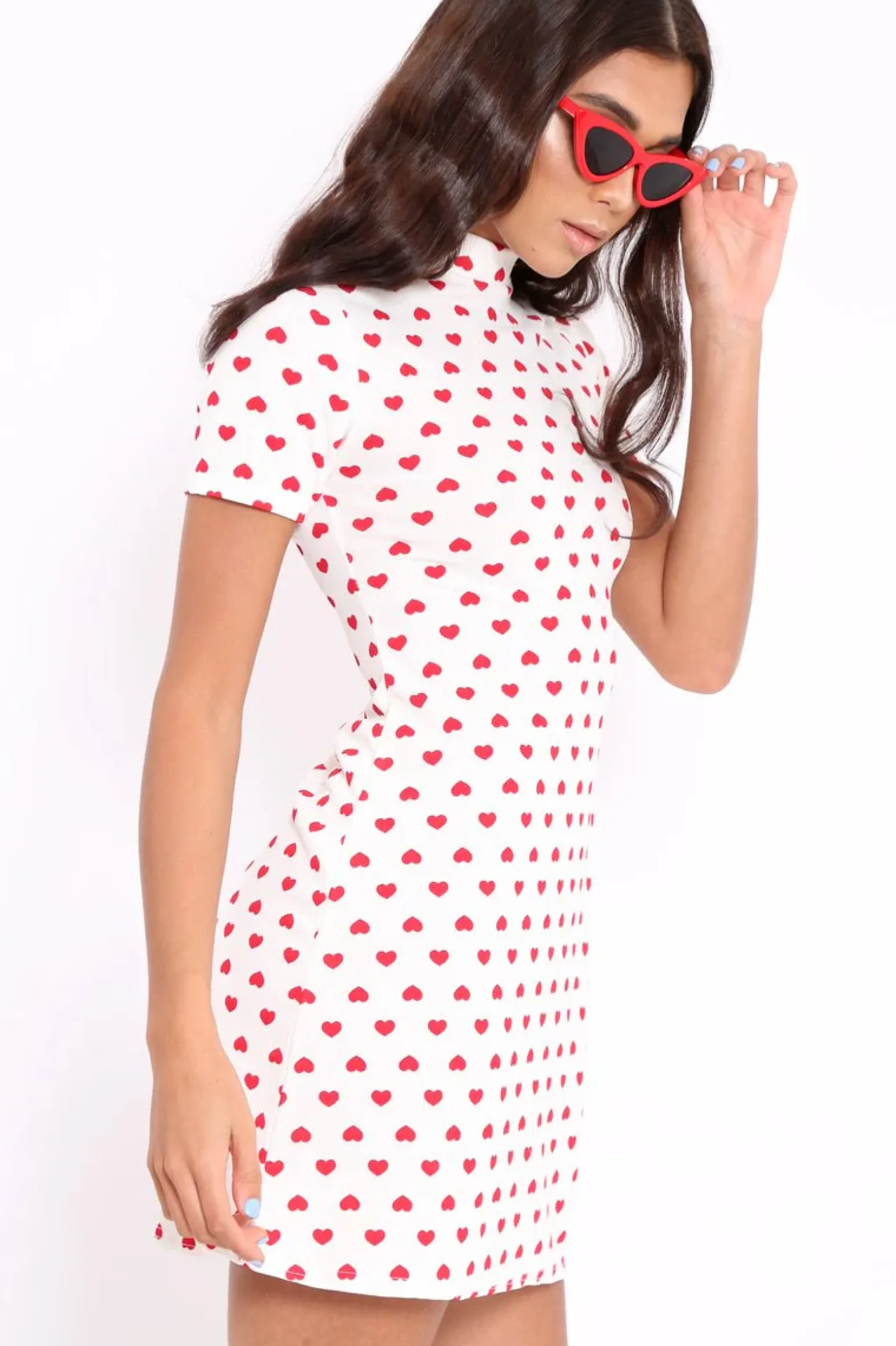 Rebellious Fashion White and Red Heart Print Bodycon Dress - Jiselle
