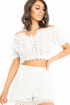 Rebellious Fashion White Embroidered Flower Tie Front Crop Top - Garner