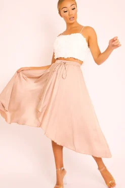 Rebellious Fashion White Floral Applique Crop Top - Freida