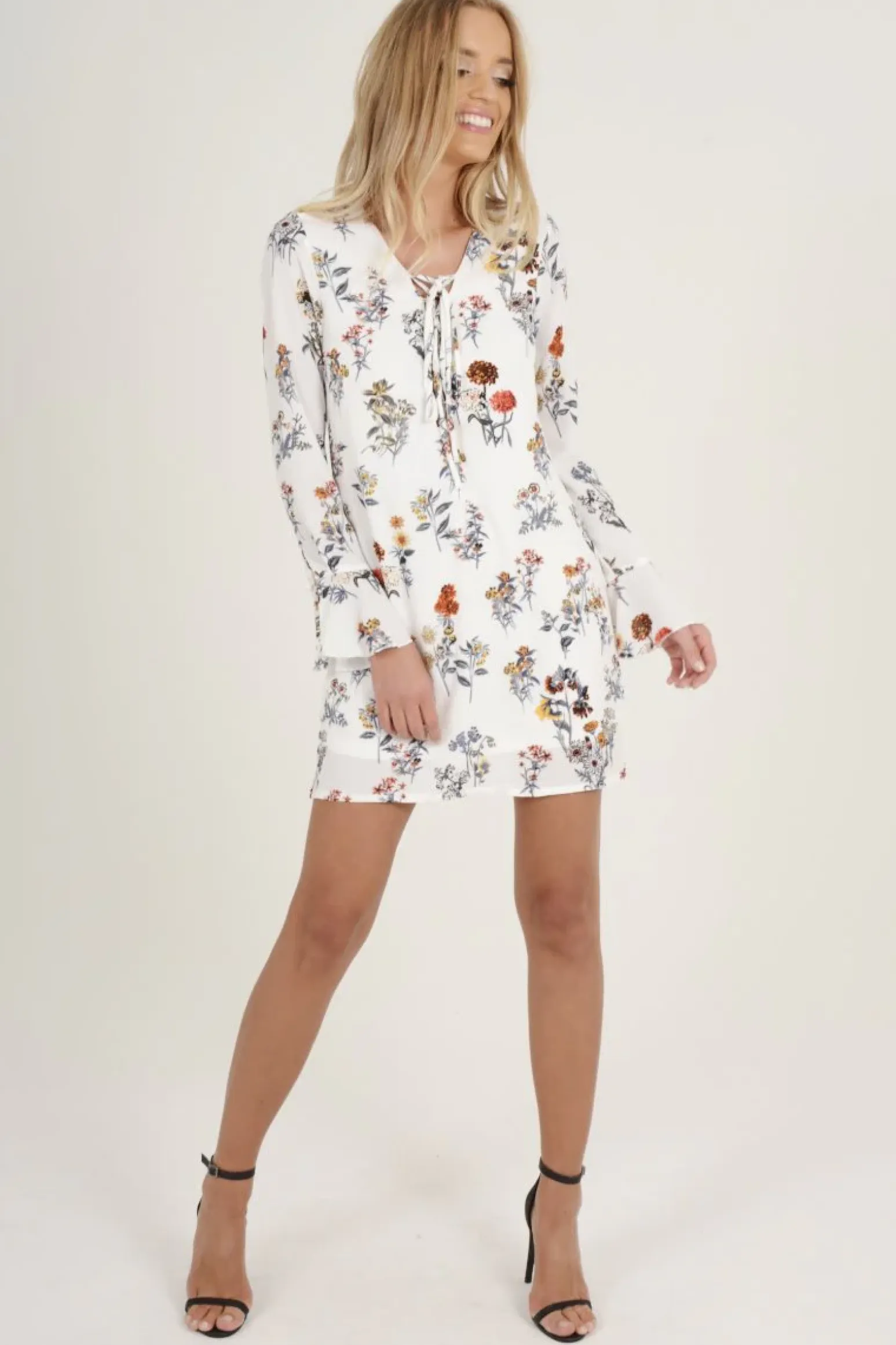 Rebellious Fashion White Floral Flared Sleeve Dress - Aisha