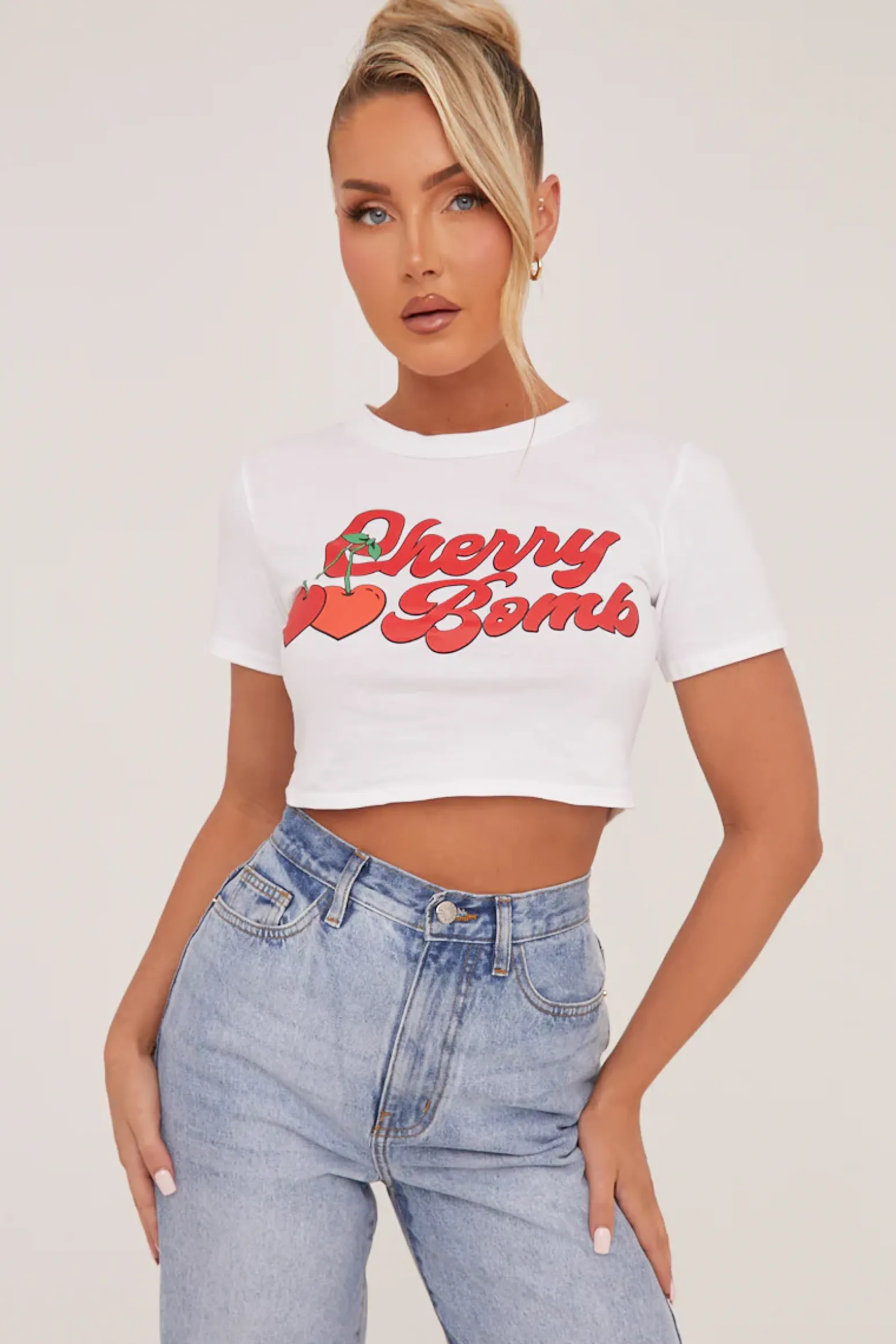 Rebellious Fashion White Graphic Print Cropped T-shirt - Jayden