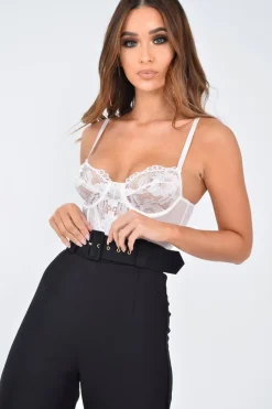 Rebellious Fashion White Lace Scalloped Hem Bodysuit - Celise