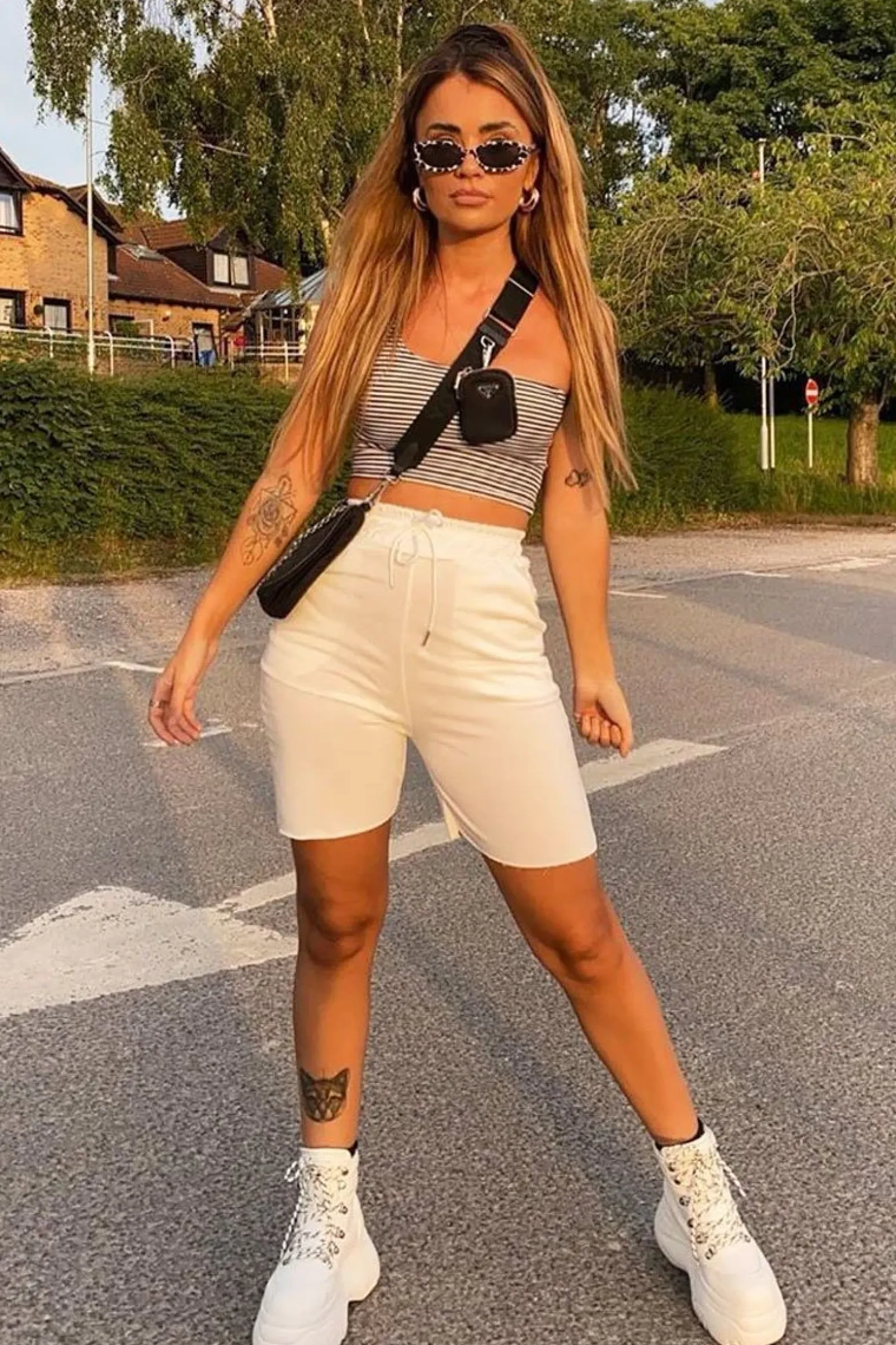 Rebellious Fashion White Longline Jogger Shorts - Flonnie