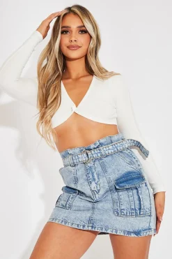Rebellious Fashion White Ribbed Button Fastening Crop Top - Francia