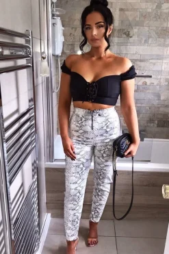 Rebellious Fashion White Snake Print Faux Leather Ring Zip Trousers - Alexus