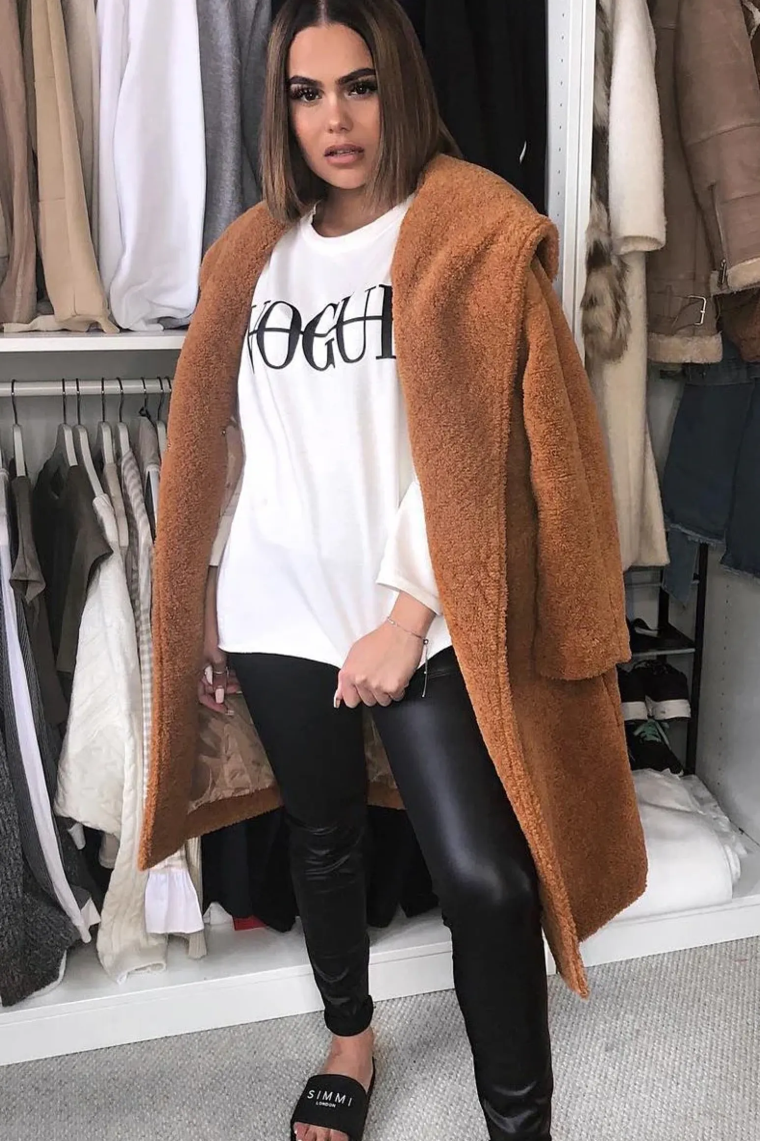 Rebellious Fashion White Vogue Slogan Oversized Jumper - Bray
