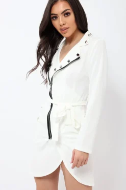 Rebellious Fashion White Zip Front Blazer - Isla