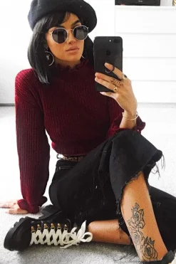 Rebellious Fashion Wine Ruffle Hem Chunky Knit Crop Jumper - Alannah